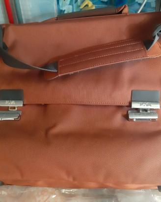 borsa porta PC marca NAVA color Kaki