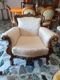 Divano e 2 poltrone 