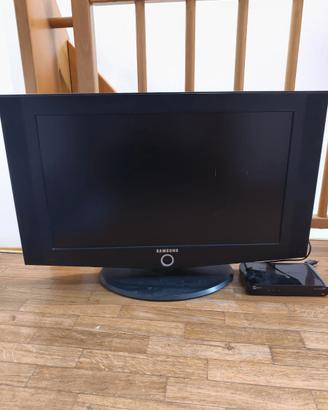 TV a schermo piatto