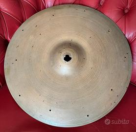 Piatti musicali in bronzo 