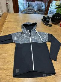 Felpa con cappuccio nera