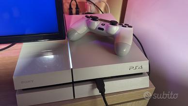 Play Station 4 bianca con 1 controller