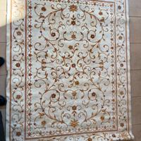 Tappeto con motivo floreale