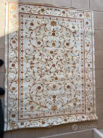 Tappeto con motivo floreale