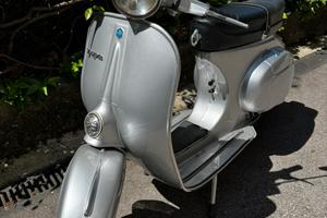 Vespa 125 Primavera anno 1977