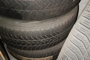 4 cerchi in ferro 16 + gomme