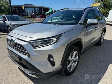 Toyota RAV4 2.5 HV 218cv E-CVT Lounge 2WD