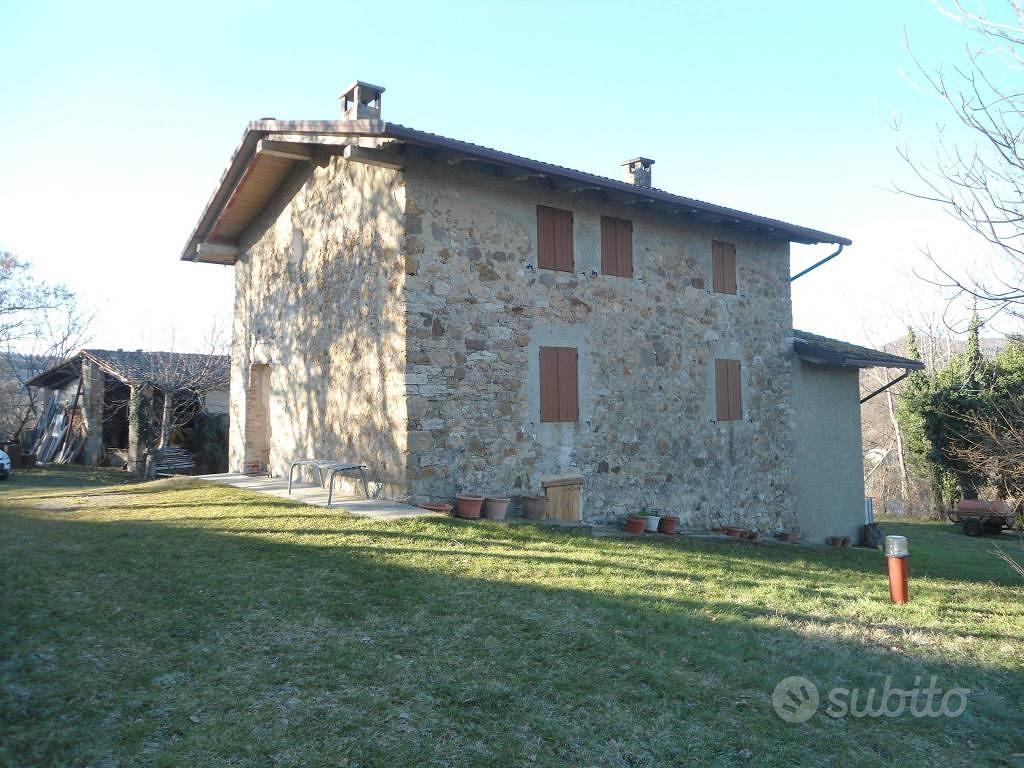 Terreno di 330400 m² a Monterenzio - Vista 2