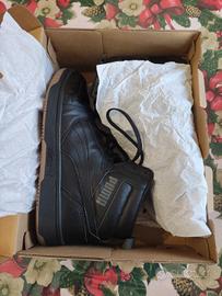 Scarpe Puma nere collo alto nr°42