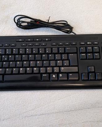 Tastiera Microsoft USB con layout in Italiano