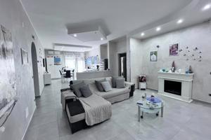 Ristrutturato a nuovo 3 vani+acc