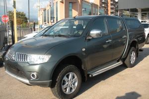 Mitsubishi L200 2.5 DI-D/136CV DC Invite DPF