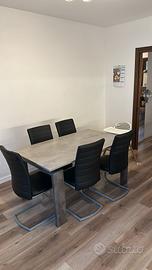 Tavolo 1.50x90 allungabile a 2 metri