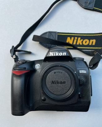 Nikon D70s