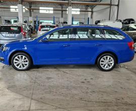 SKODA OCTAVIA WAGON 1.6 TDI EXECUTIVE DSG