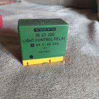 Volvo ref. 35 23 200 relè controllo luci
