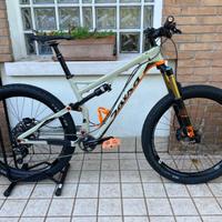 Mountainbike marca Salsa, modello "Ponyrustler".