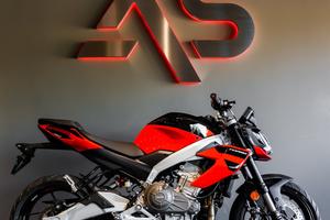 Aprilia Tuono 457