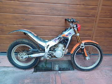 Moto trial 250 beta alp