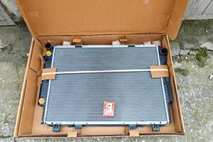 Radiatore Mercedes nuovo