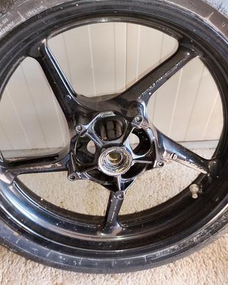 Cerchio anteriore  Yamaha R1 anni dal 2004 al 2008