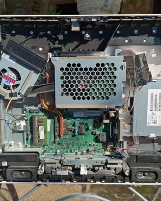 HP ALL IN ONE 24 POLLICI PER RICAMBI
