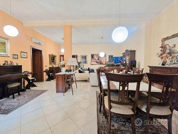 Casa indipendente su unico livello con cortile