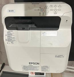Proiettore EPSON EB-670