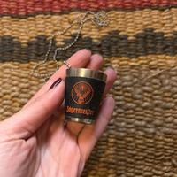Bicchierino Jägermeister con catenella