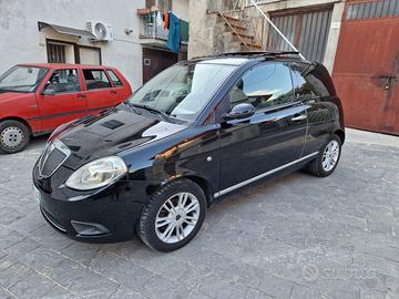 Lancia Ypsilon Multijet