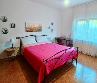 Camera con bagno privato e uso cucina
