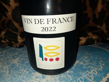 Bottiglia vino rosso francese anno 2022