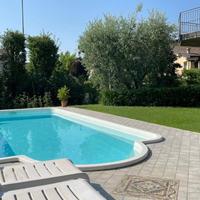 Desenzano d/G Villa Singola di Pregio con parco e