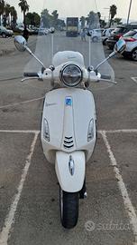 Vespa Primavera 150