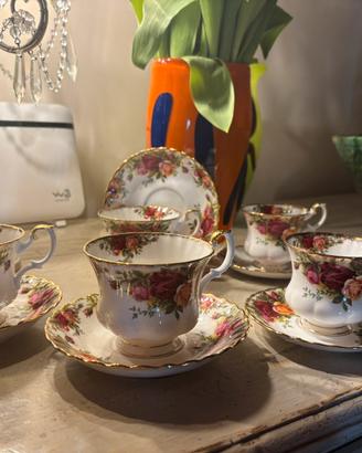Set di tazze Royal Albert bone