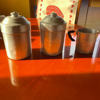 Vasetti da cucina di alluminio vintage