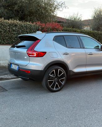 Volvo XC40 T5 Recharge Plug-in Hybrid