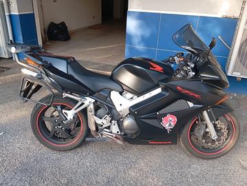 Velocissima  Honda VFR800Vtec