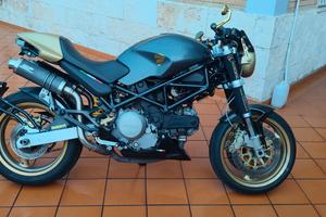STUPENDA DUCATI MONSTER 620 I.E. DEL 2004 .