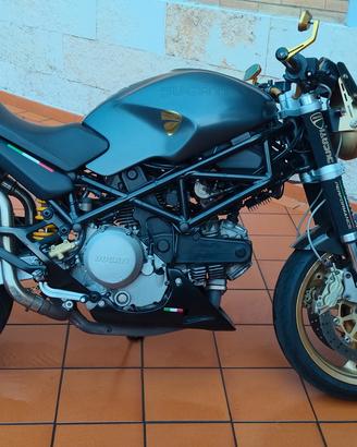 STUPENDA DUCATI MONSTER 620 I.E. DEL 2004 .