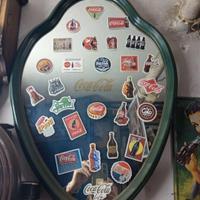 Specchiera in legno cocacola 