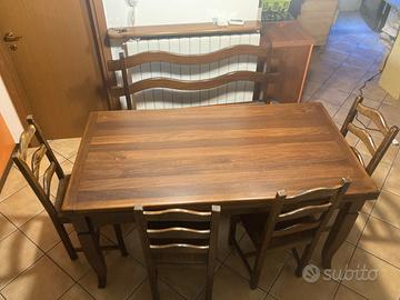 Tavolo  in arte povera 4 sedie e cassapanca