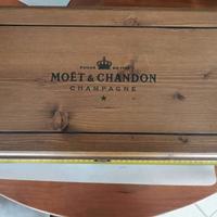 scatola legno moet  & chandon vuota