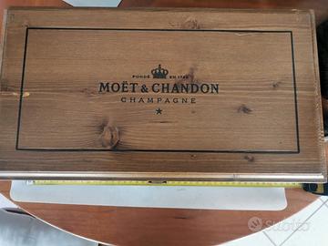 scatola legno moet  & chandon vuota