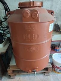 Contenitore in plastica per alimenti