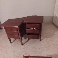 comodini in arte povera