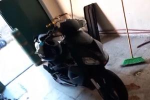 Smembro per pezzi di ricambio Aprilia SR factory R