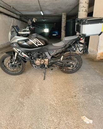 QJ motor SRT 550 Sx