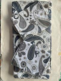 Copri piumino matrimoniale Ikea con 2 federe.