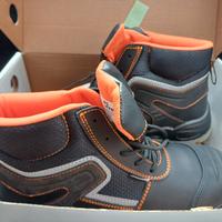 Scarpe antinfortunistiche